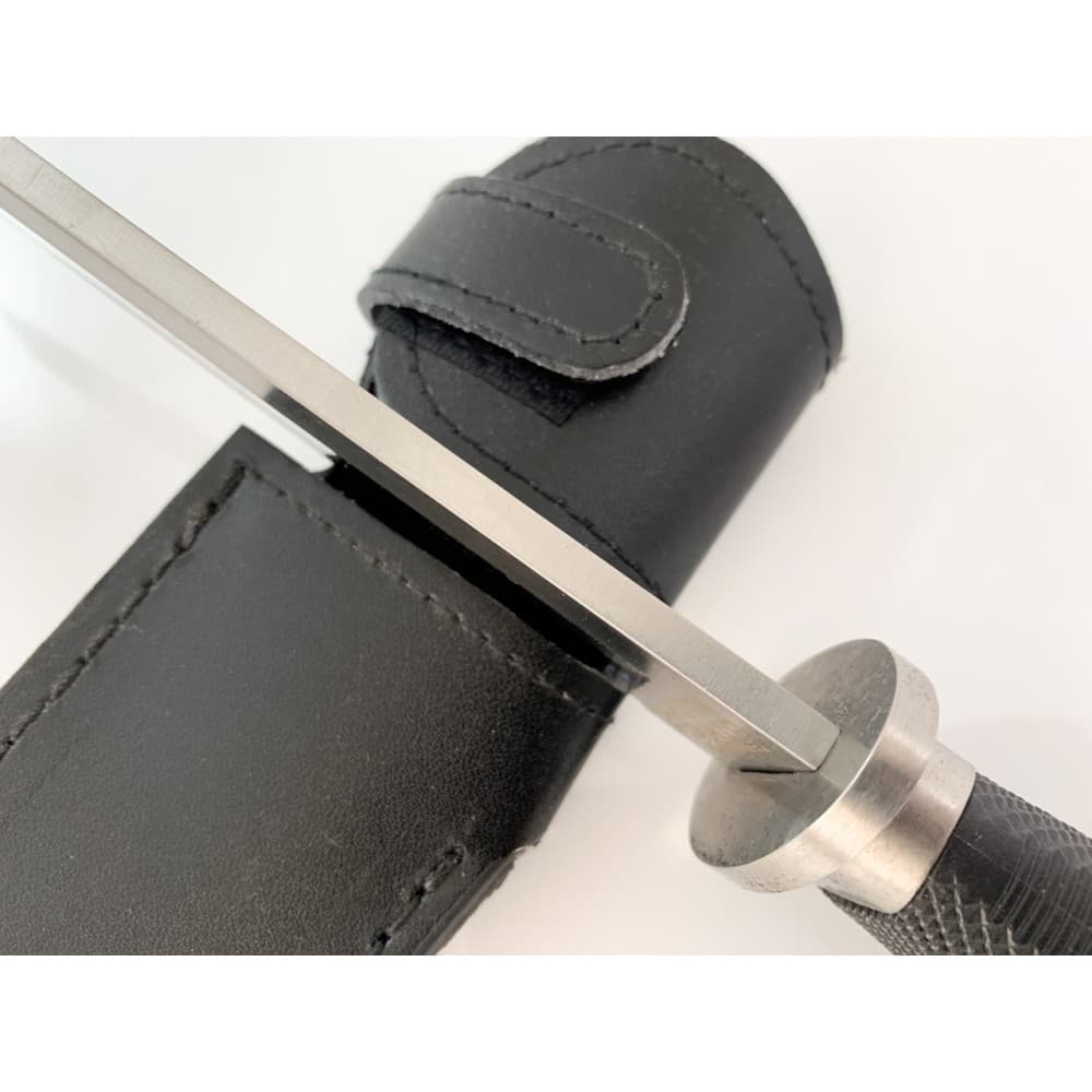 Magnum Tanto II – San Mai *Veci*